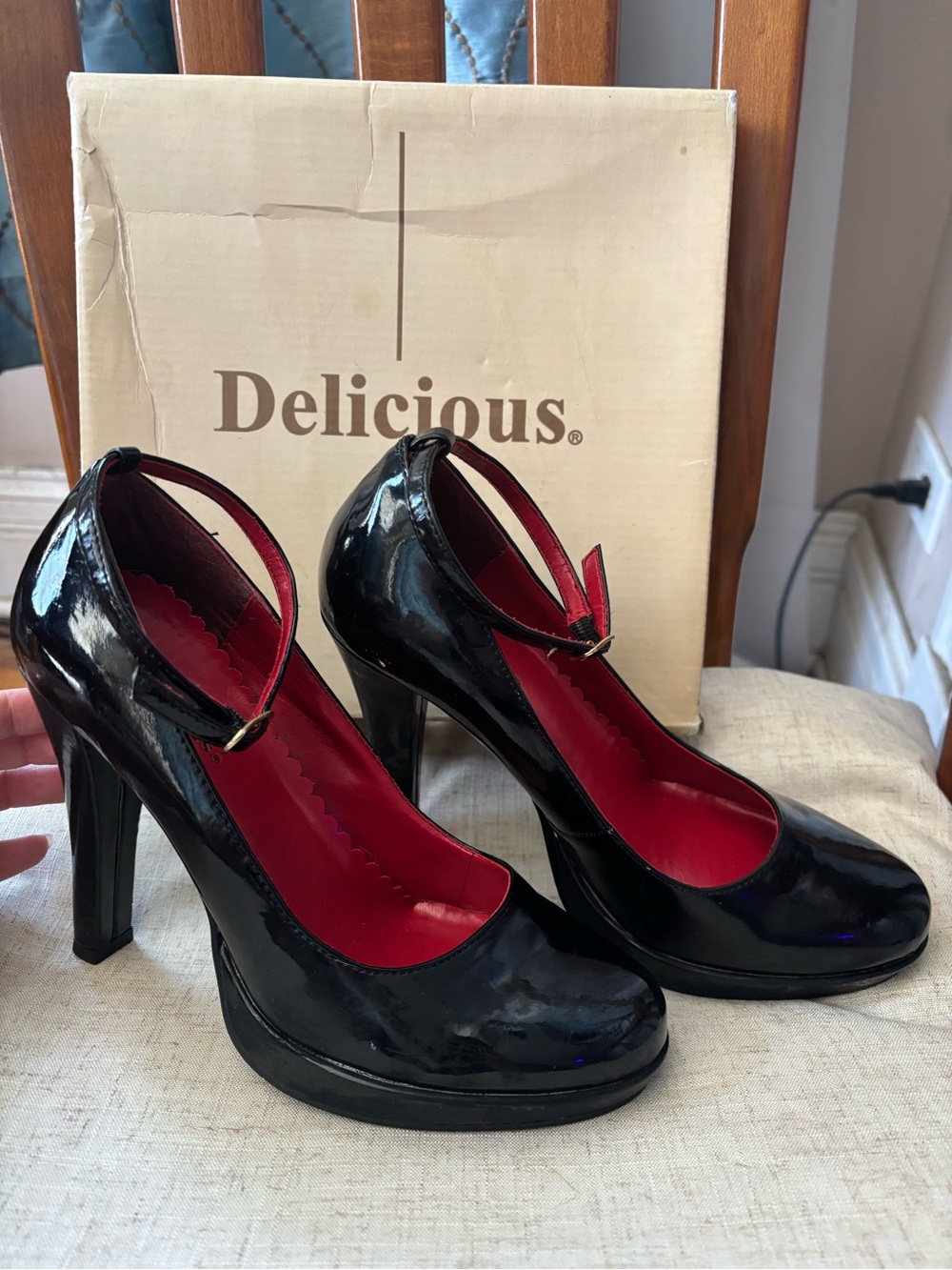 Delicious Black Patent Mary Jane Heels with Red Interior - with box